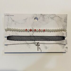 Target Halloween Bloody Pearl and Black Choker Necklace Set